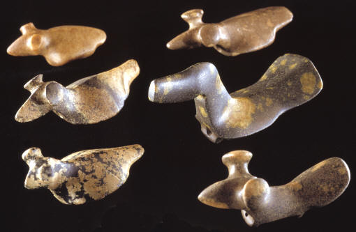 6 birdstones, 5 have "popeyes" & one has a fantail.