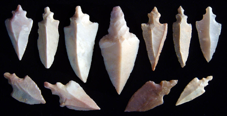 11 arrow points from Africa that were made on flakes.