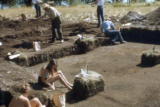 1970 excavation of house feature on the mitchell site.
