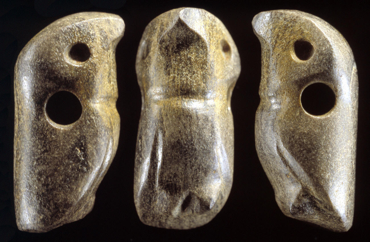 Owl effigy bead. Poverty Point culture.