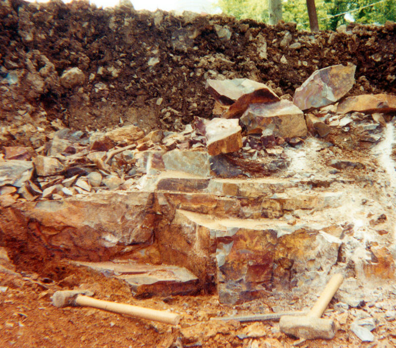 Flint Ridge quarry pit.