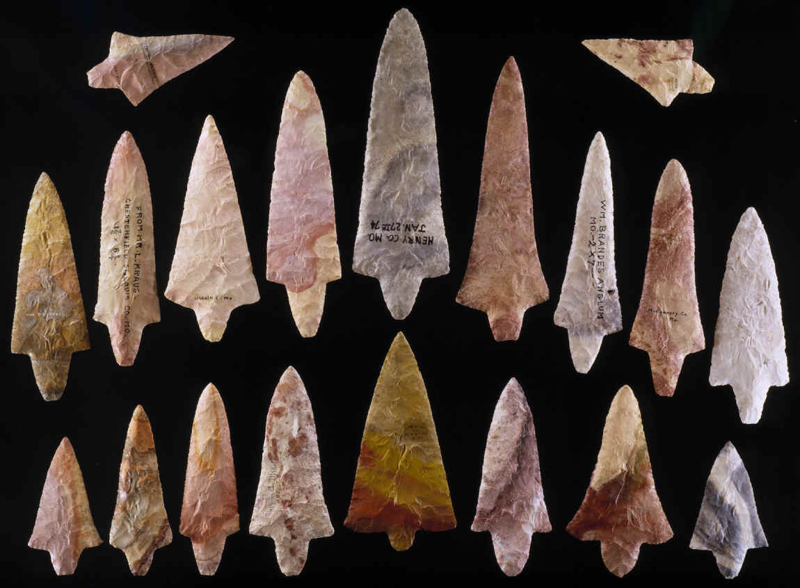 Group of 19 good examples of Dickson points.