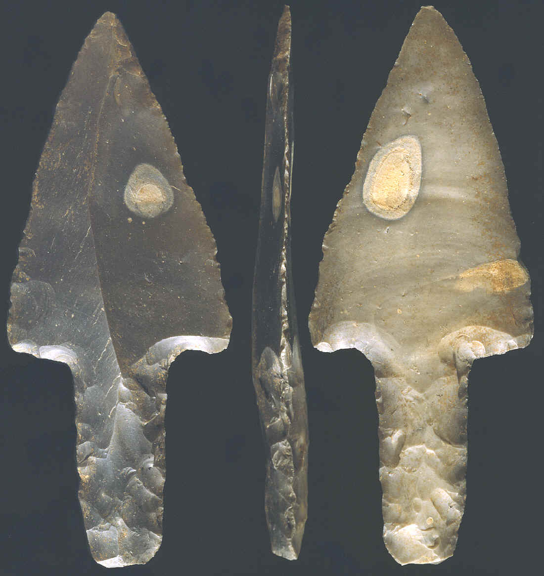 Mayan stemmed macro blade knife.