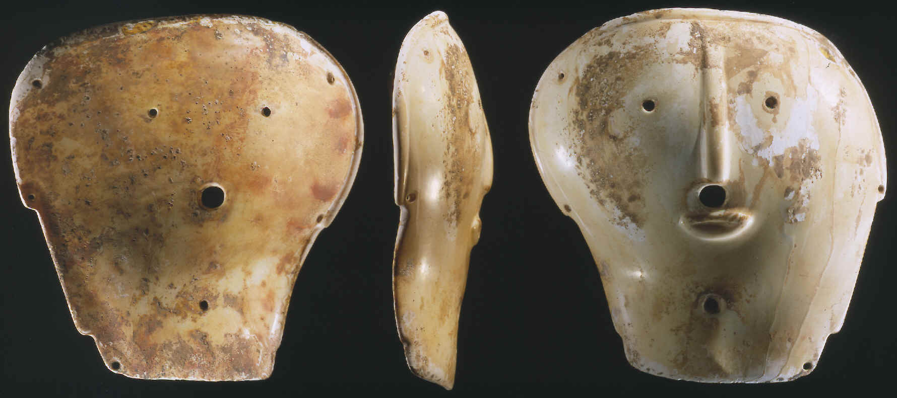 Marine shell mask gorget from Montana.
