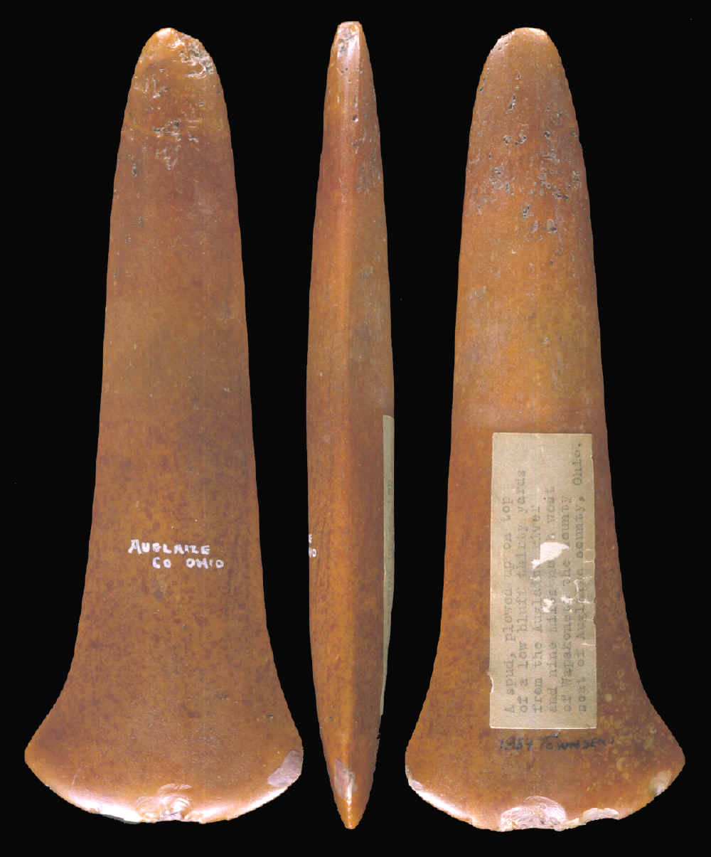 Flared bit Cahokia style spud made of red Kaolin chert.